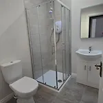 Charming 2-bed, 1-bath Apartment, Lägenhet *