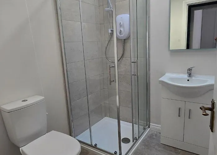 Charming 2-bed, 1-bath Apartment, 公寓 *